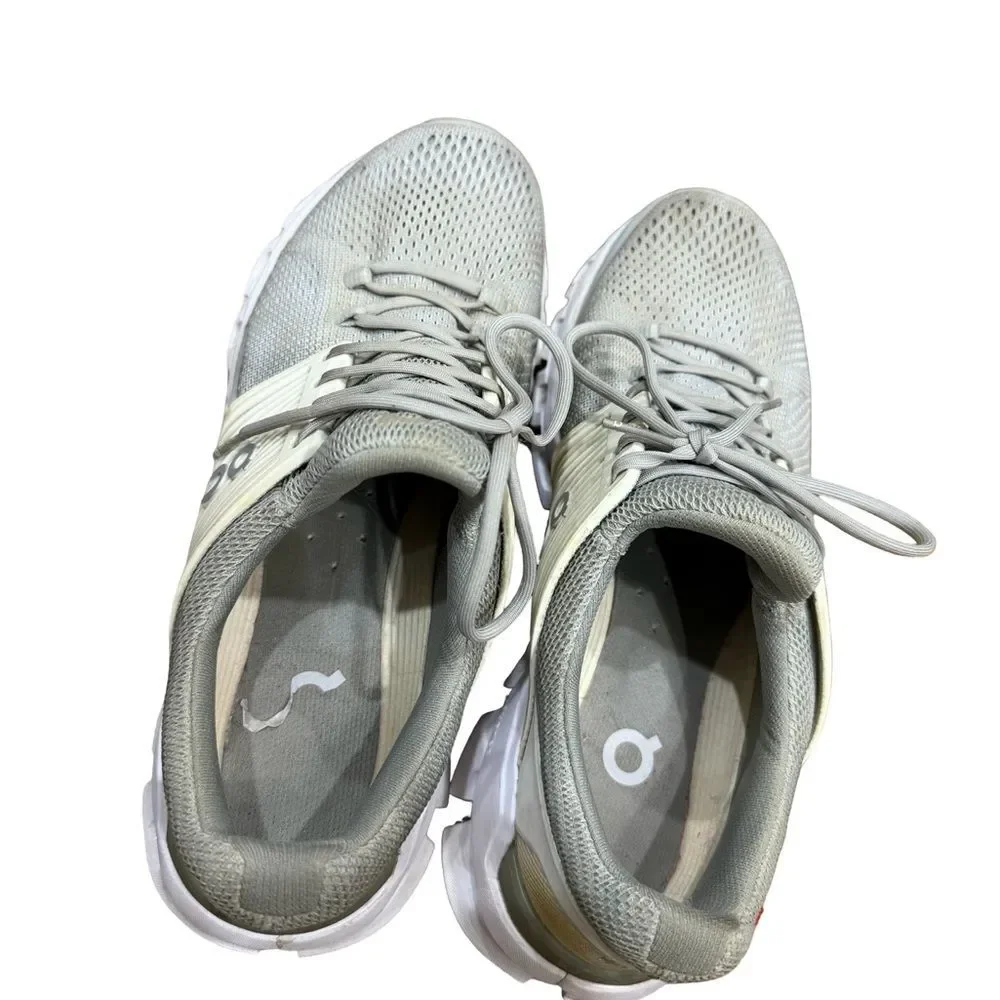 👟 On Running Cloudswift Shoes – Women’s 9 –‎ Gray & White